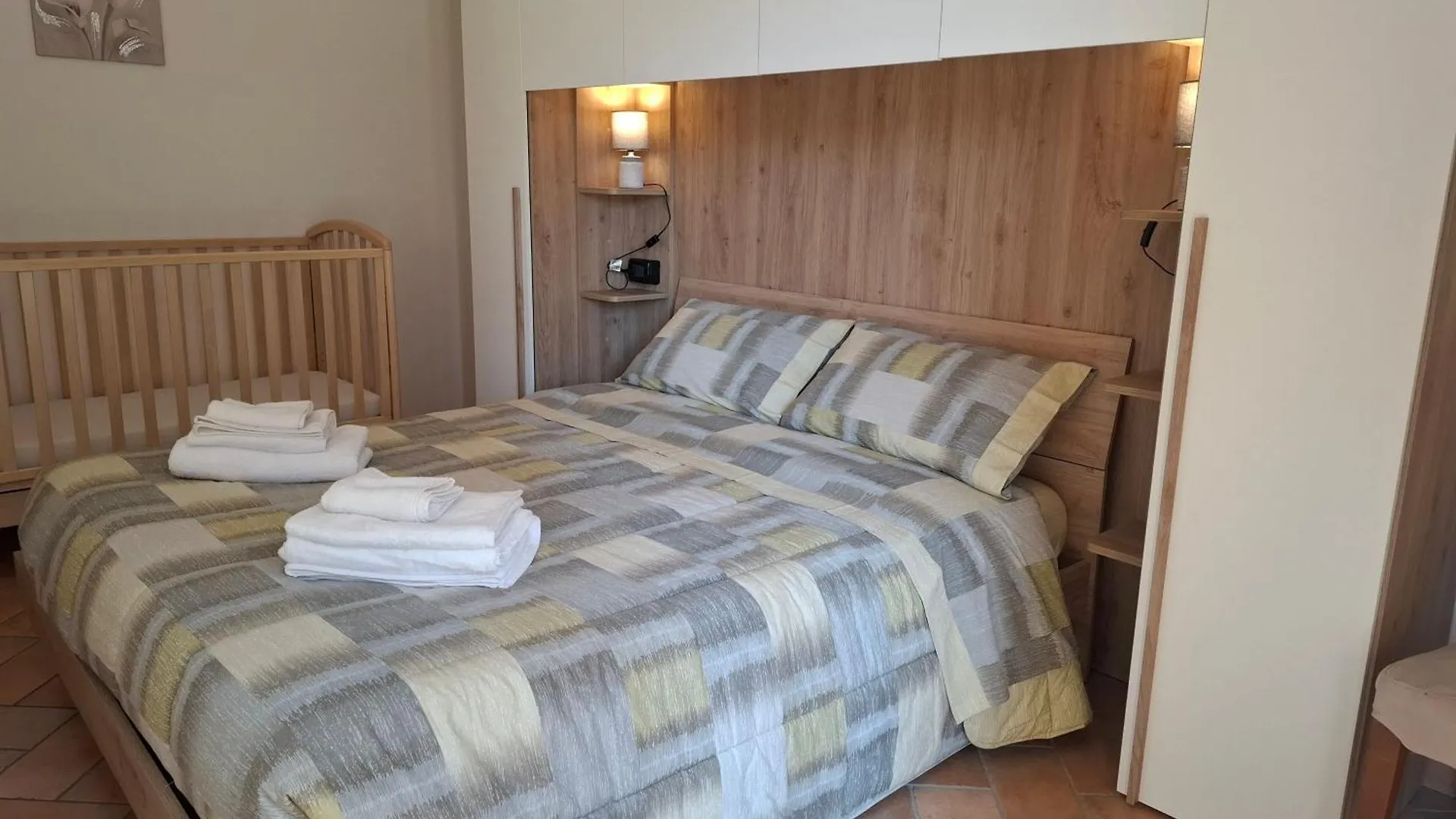 Lovely Home Lucca Apartment