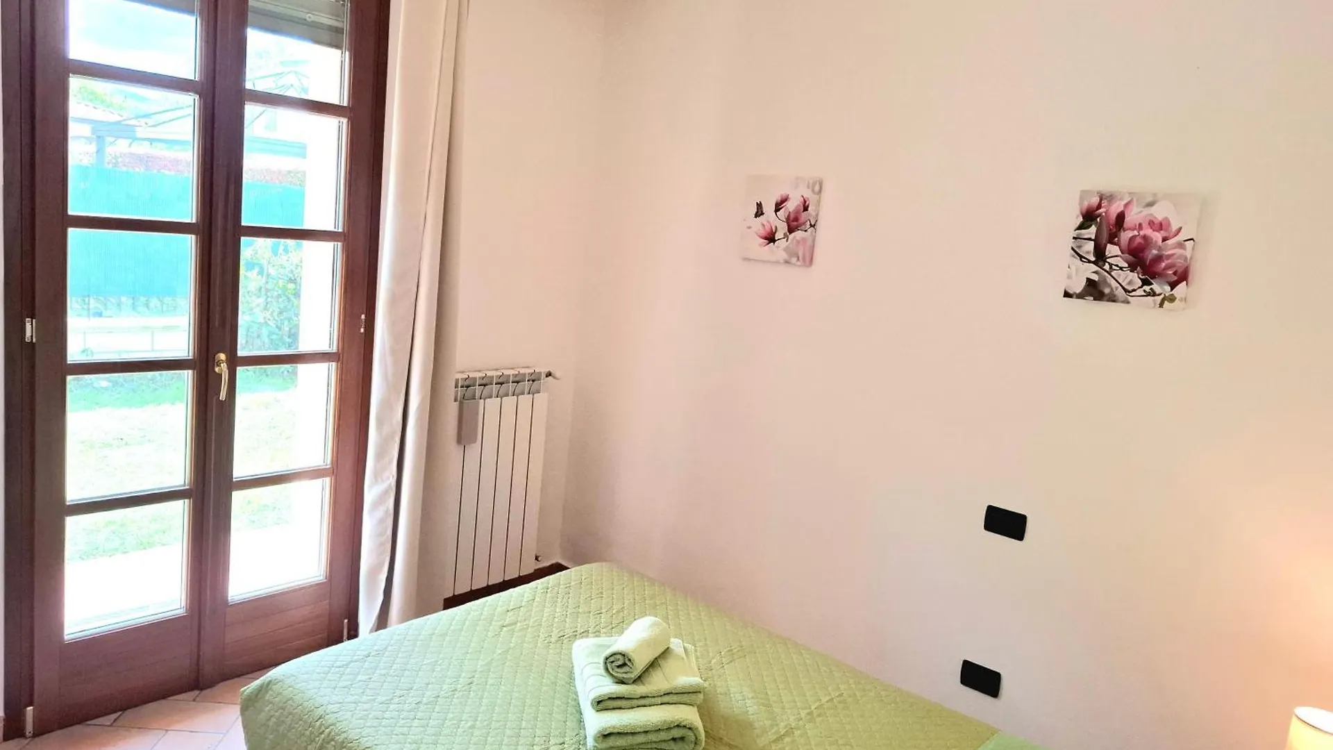 Lovely Home Lucca 0*,  Italy